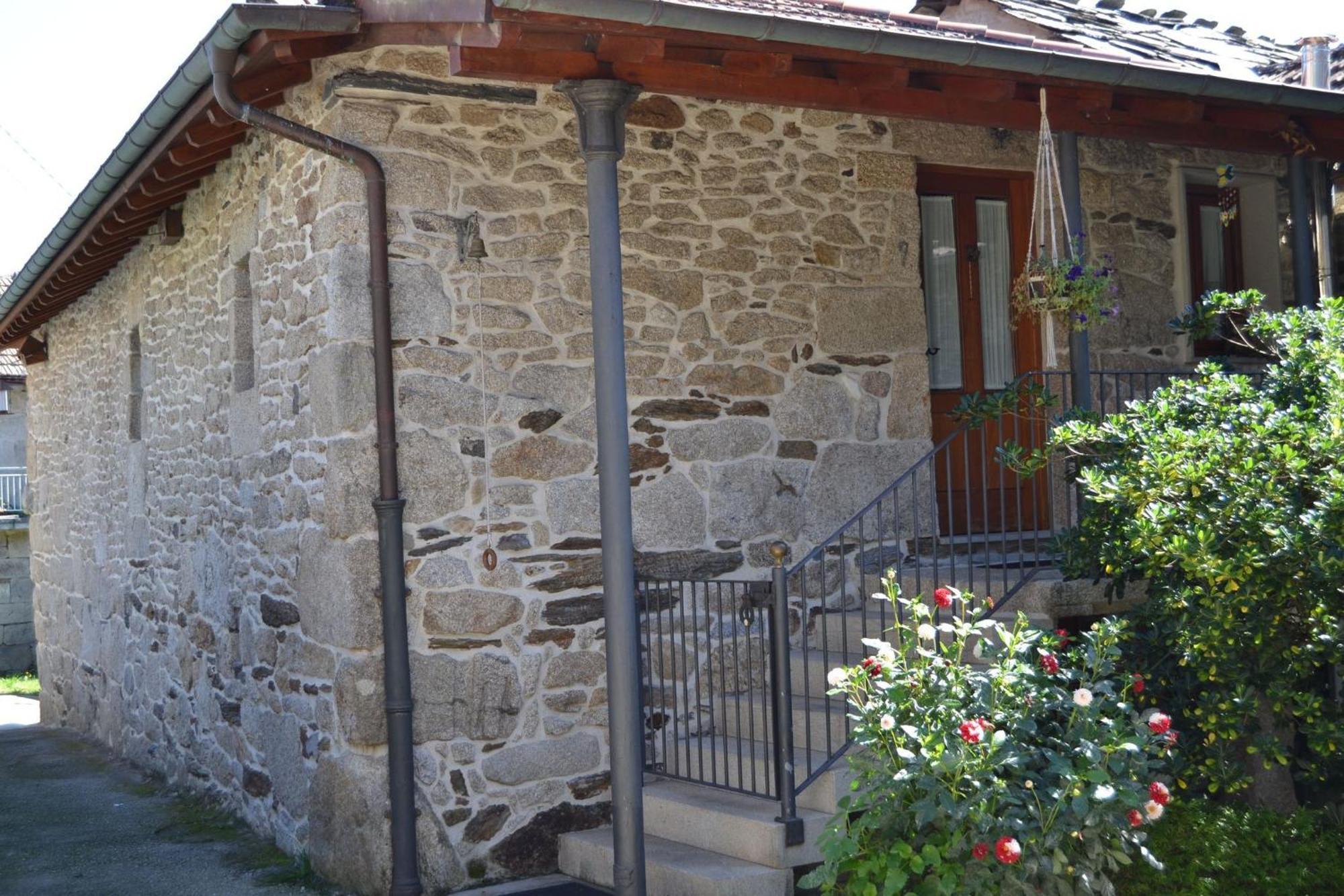 Hostal Casa Brues Boborás Exterior foto