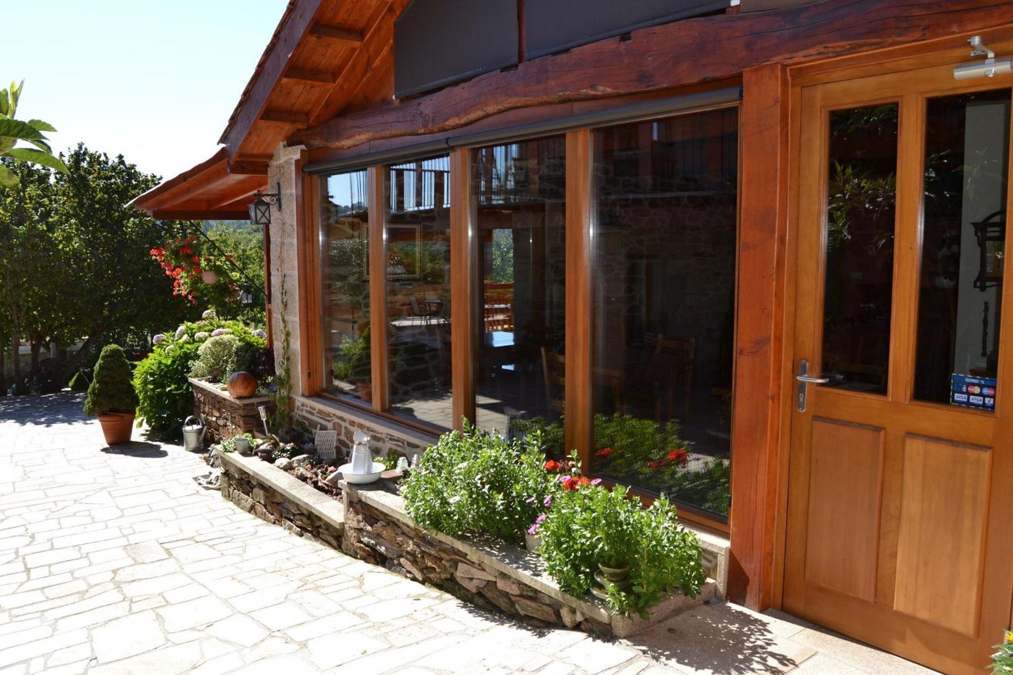 Hostal Casa Brues Boborás Exterior foto